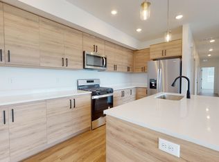 1266 S Sawmill Blvd, Heber City, UT 84032