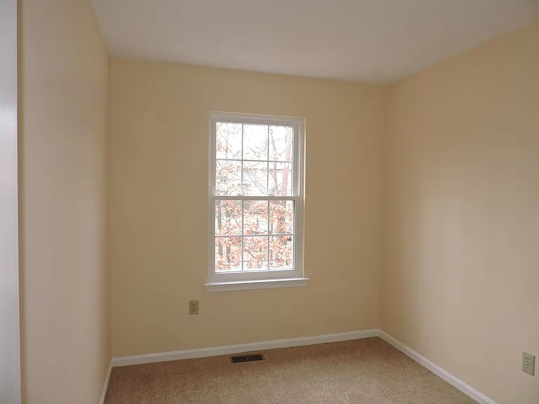 34 Meadowside Ct — Photo 11