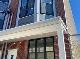 1715 N 42nd St, Philadelphia, PA