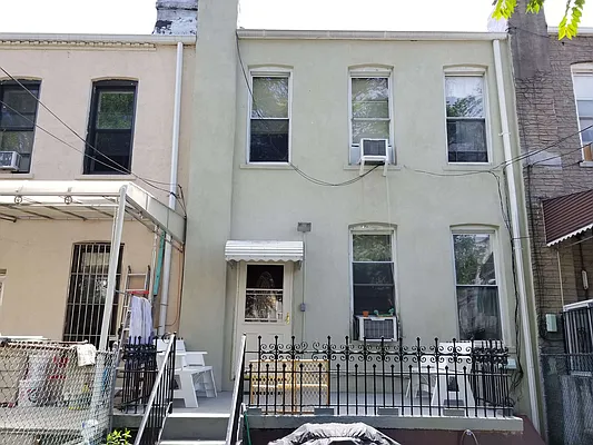 Sold by Remax Edge | media 21