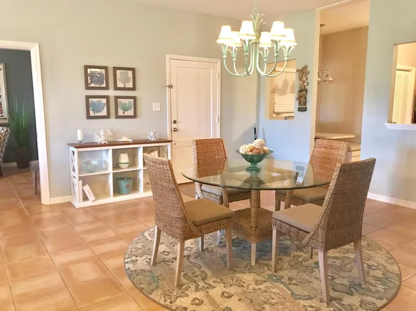 5040 Harmony Cir Unit 17, Vero Beach, FL 32967