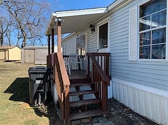 3rd image of 4209 Silver Fox Ct
