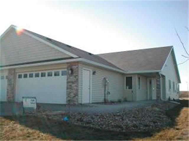 2nd image of 2654 HawkRidge Court SE