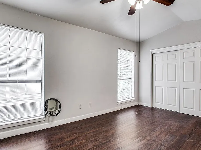 5114 Bryan St — Photo 16