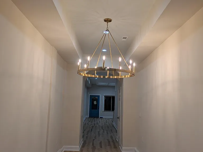 919 Stiles St — Photo 30