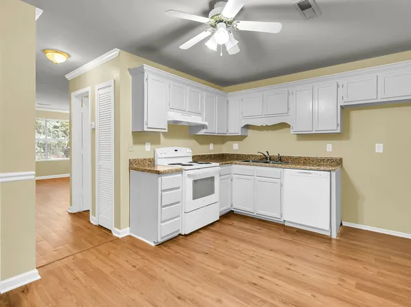 6239 Lucille Dr #17, Charleston, SC 29406