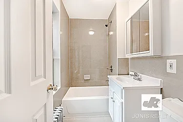 Rented by Jonis Realty