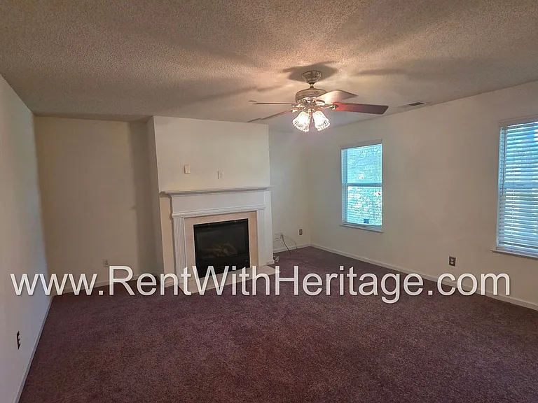 2028 Sweet Bay Dr — Photo 9