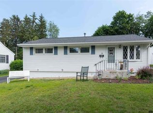 13 Nelson Ave, Latham, NY 12110