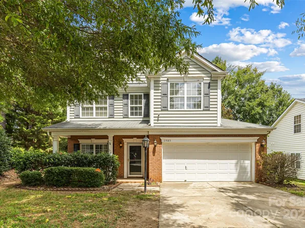 1903 Dundalk Rd, Charlotte, NC 28270