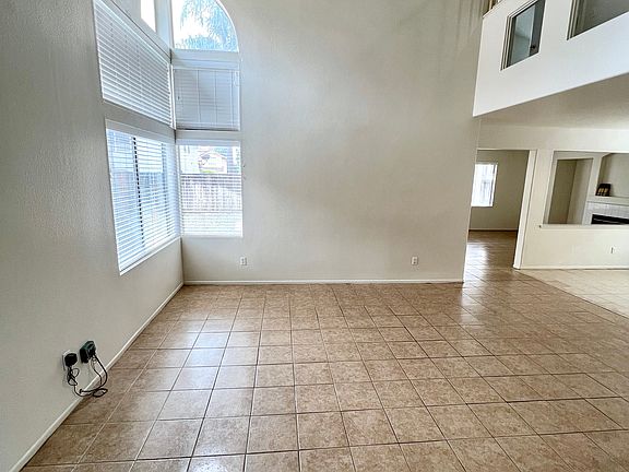 2DC18BE0-5177-4813-9D4F-AE323D7BA9D6_1_201_a_05102023