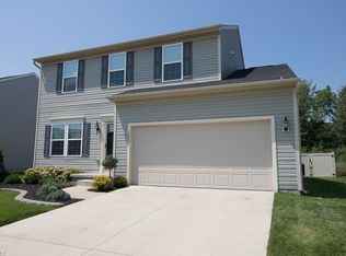 1893 N Ashwood Ln, Painesville, OH 44077