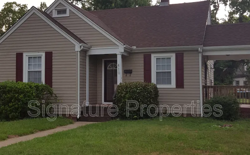 3 bed, 2.0 bath, 963 sqft, $1,870 — Photo 1
