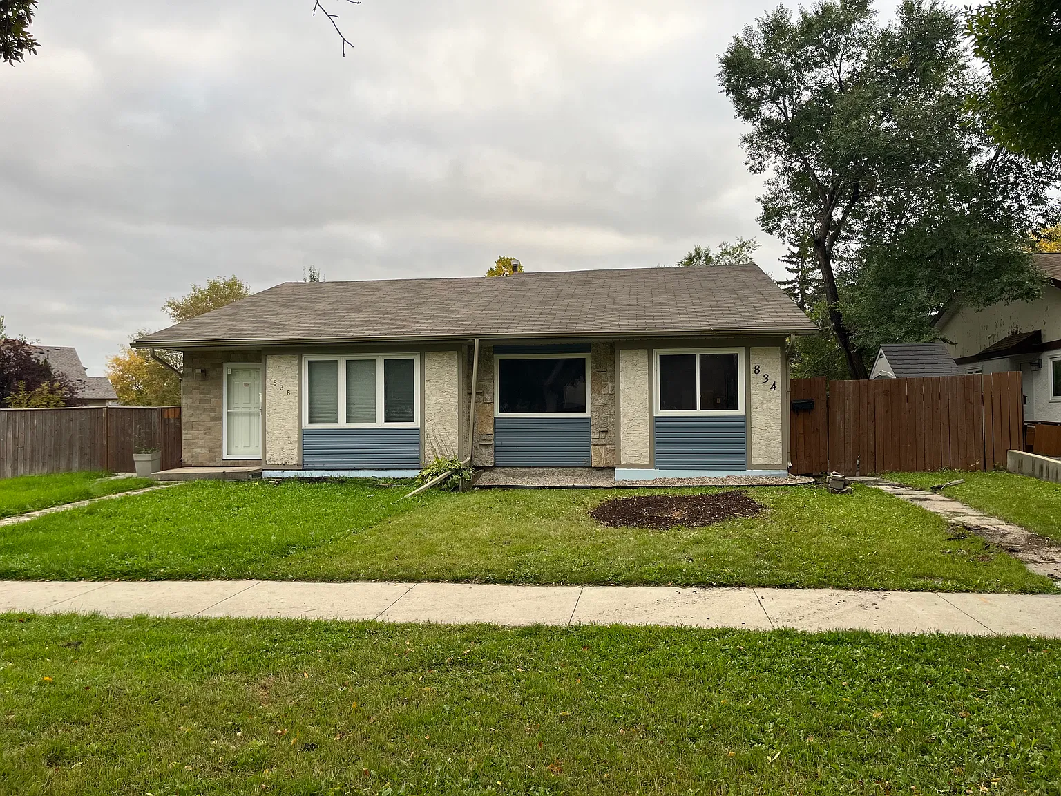 834 Mcmeans Ave E — Photo 1