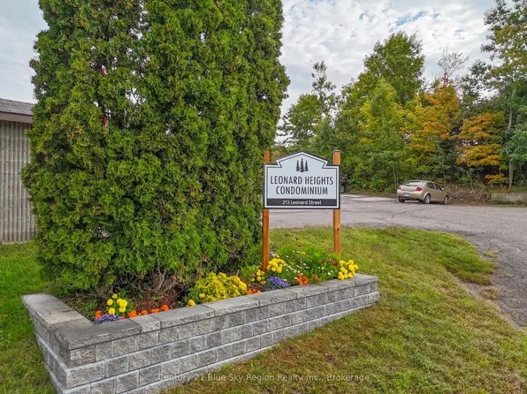 213 Leonard St #306, North Bay, ON P1B 5K3