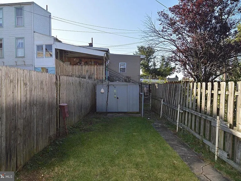 1314 Green St — Photo 16