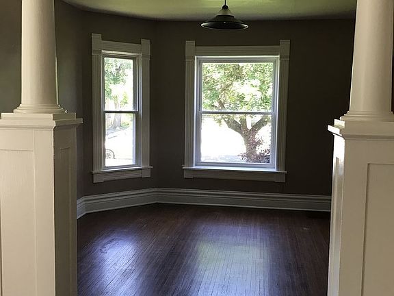 4th image of 124 S Prospect St #2