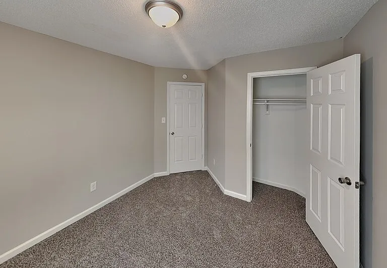 5657 Wolf Pack Dr — Photo 14