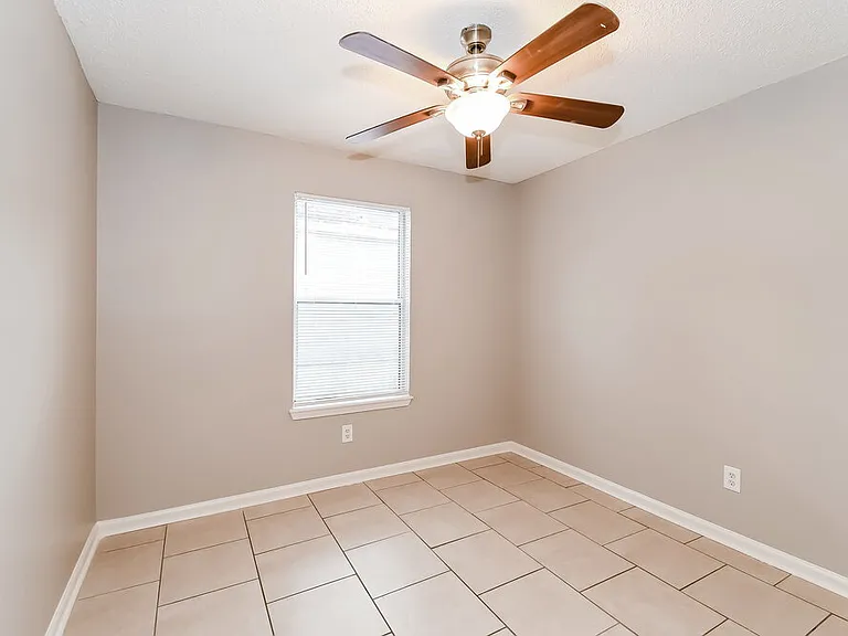 9956 Somerset Grove Ln — Photo 15