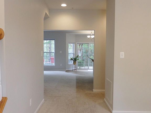 3rd image of 23443 Dahlia Cir