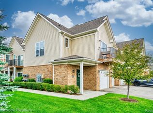 9968 Ridge Run St, Howell, MI 48855