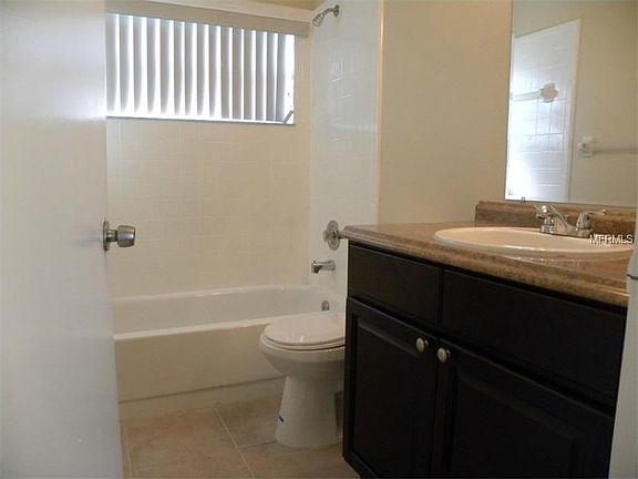 5th image of 2513 Chatham Cir