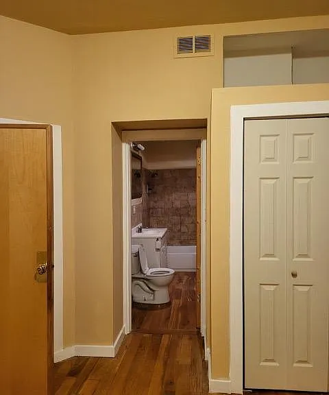 6110 S Kimbark Ave #2 — Photo 2