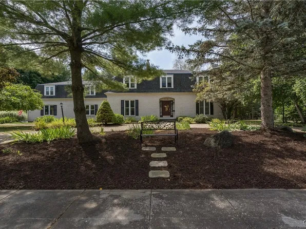 445 Lachenauer Dr, Watertown, NY 13601