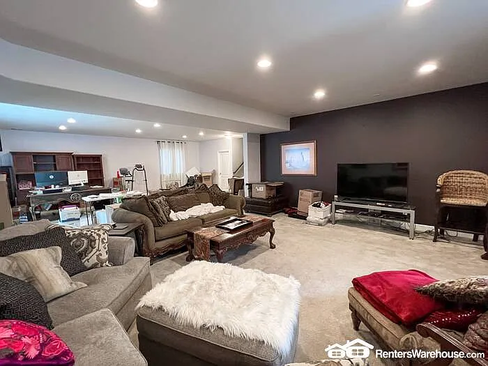 25104 E Pinewood Pl — Photo 16