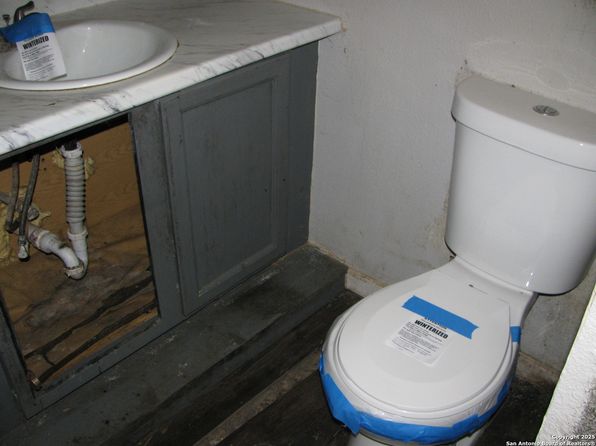 san-antonio-texas-169079185 picture