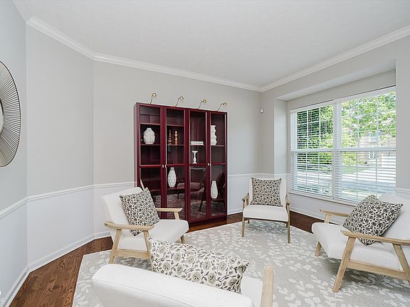 4th image of 5977 Salisbury Ln