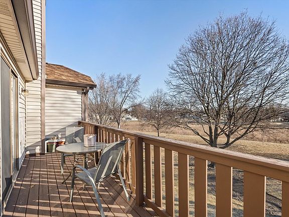 5th image of 834 Stradford Cir #14NB2