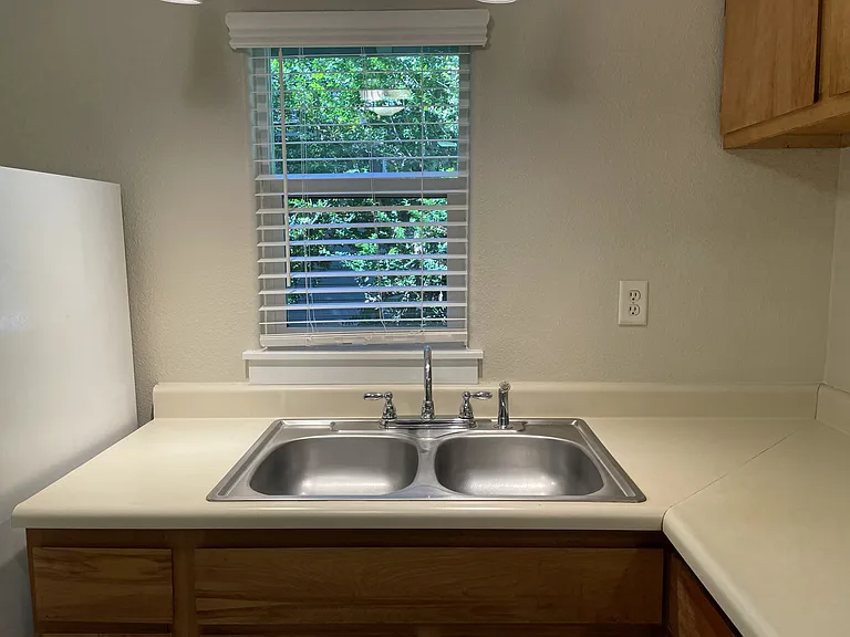 17630 Neeley Rd #6 — Photo 8
