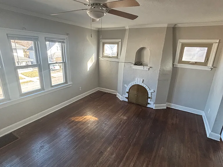 1939 Evansdale Ave #2 — Photo 8