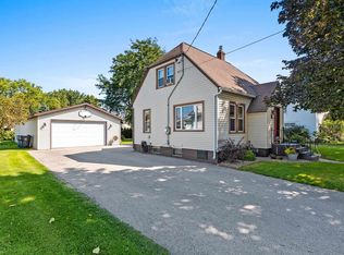 205 E State St, Bonduel, WI 54107