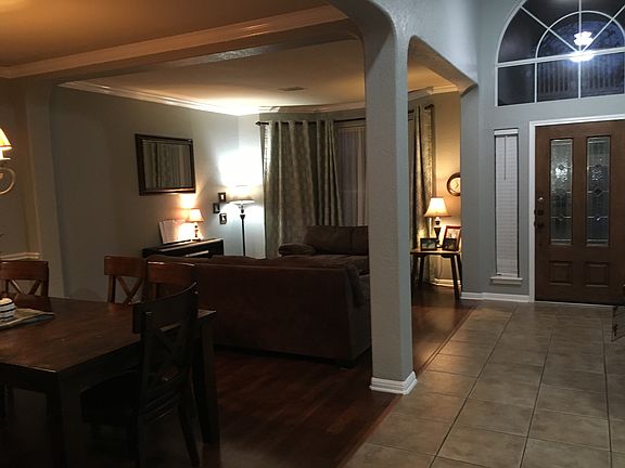5th image of 326 Neches Br