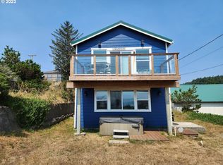430 5th St, Port Orford, OR