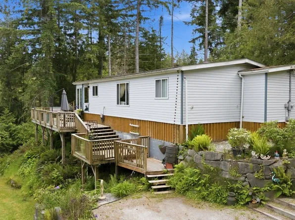 4580 Rondeview Rd, Sunshine Coast, BC V0N 2H1