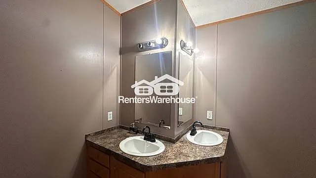 6425 Mirage Dr — Photo 17