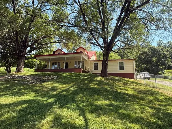 171 Firebrick Indian Run Rd, Firebrick, KY 41174
