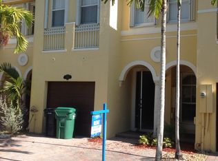 15061 SW 9th Ter, Miami, FL 33194