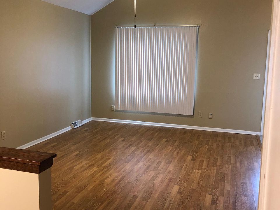 1st image of 3425 W Alvina Ave