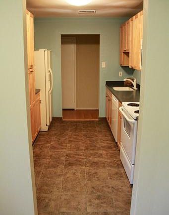 2nd image of 531 Florida Ave #63
