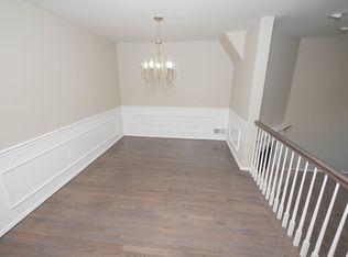 325 Middlewood Rd, Middletown, NJ 07748