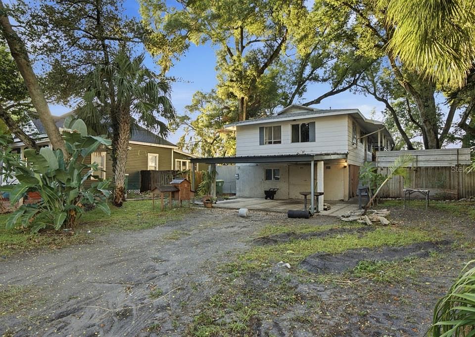 1st image of 307 W Alfred St