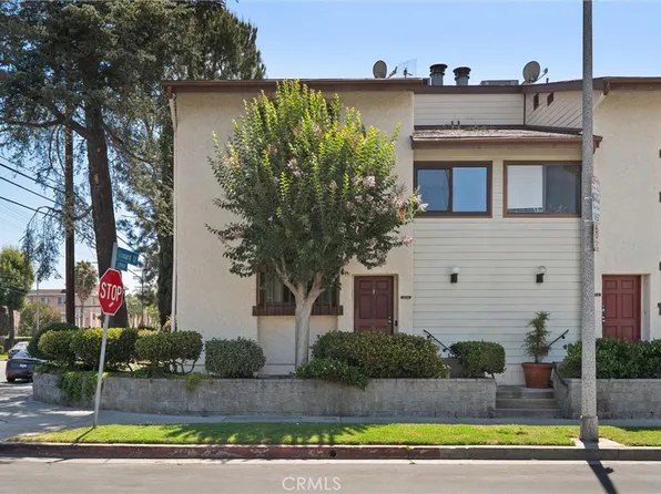 5974 Costello Ave, Van Nuys, CA 91401