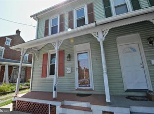 424 E Main St, Lititz, PA 17543