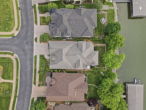 4th image of 1140 Landing Pvt Ct