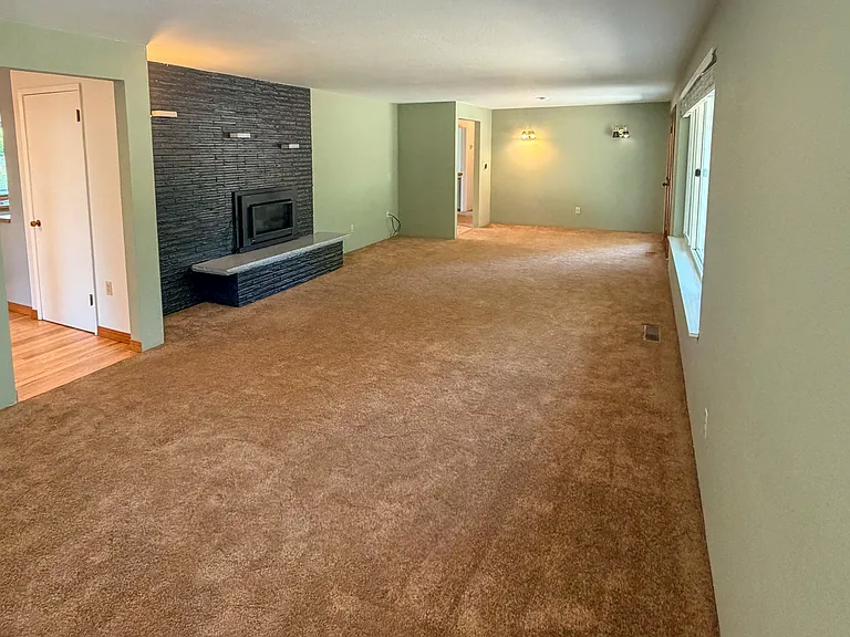 28650 Kent Black Diamond Rd SE — Photo 3