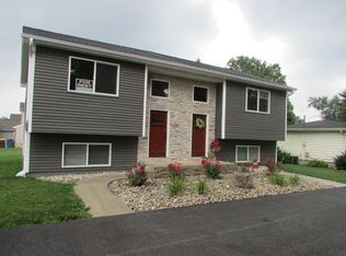 304 Locust St UNIT A, Chesterton, IN 46304